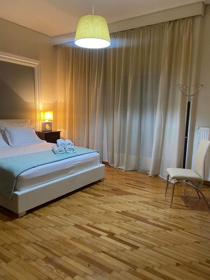 Elegante Apartamento Centrale Tríkala Exterior foto
