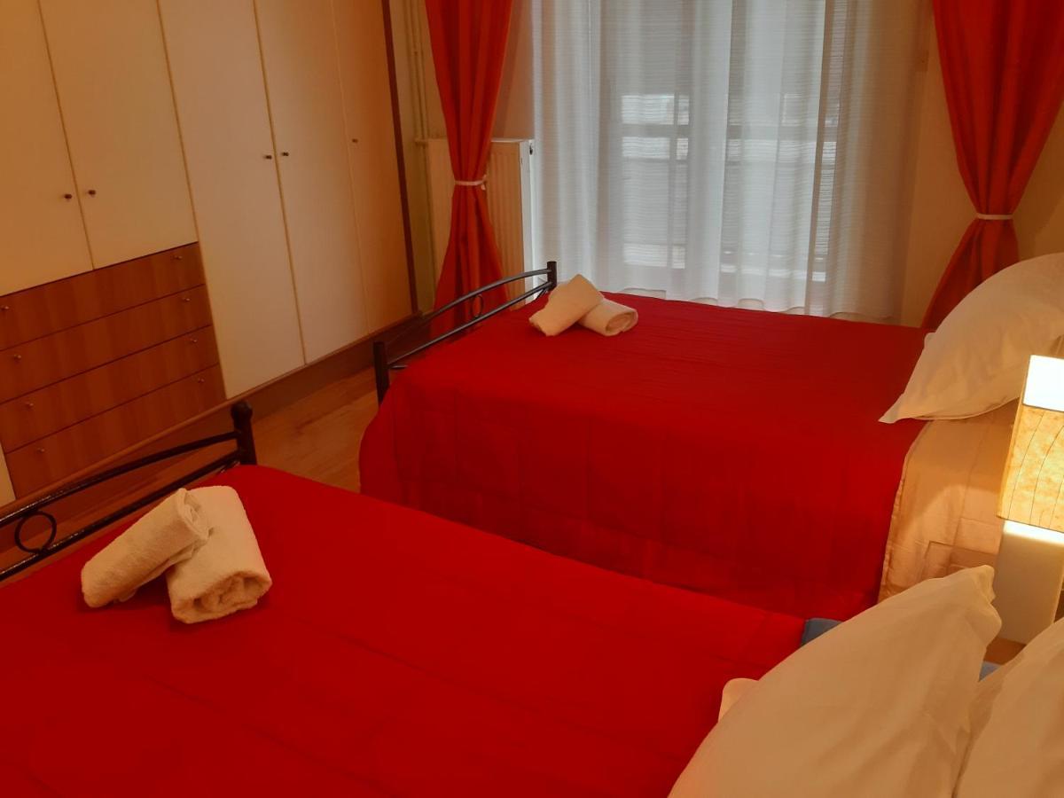 Elegante Apartamento Centrale Tríkala Exterior foto