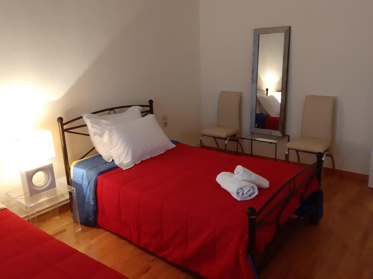 Elegante Apartamento Centrale Tríkala Exterior foto