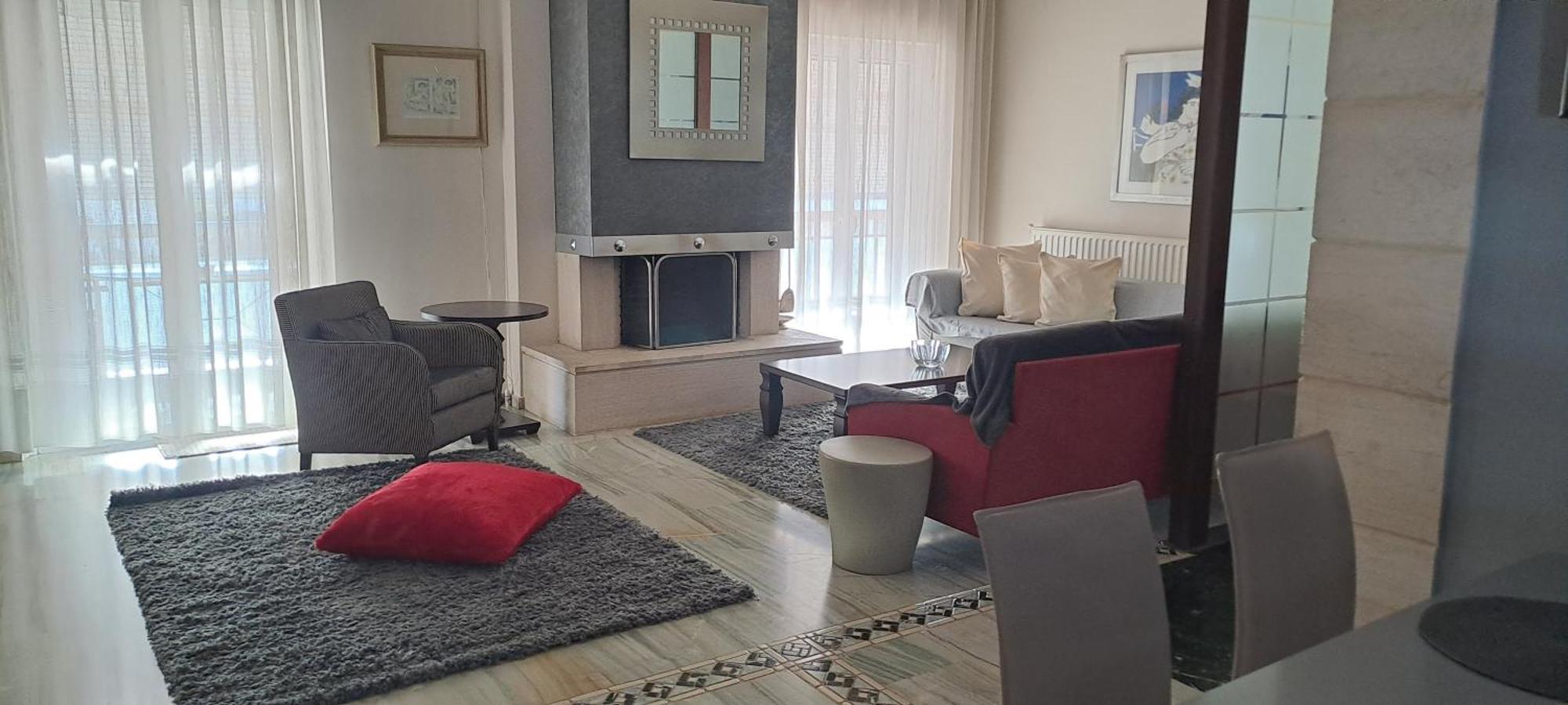 Elegante Apartamento Centrale Tríkala Exterior foto